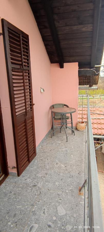 Liammarco Appartement Plaški Buitenkant foto